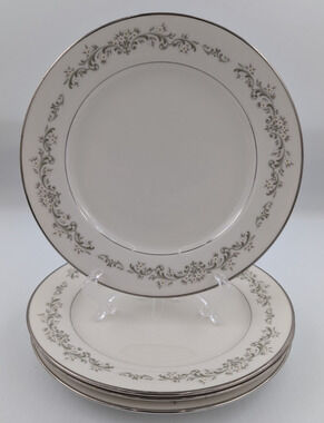 Noritake Parkridge 7561 Salad Plates Set of 4 Ivory China Japan